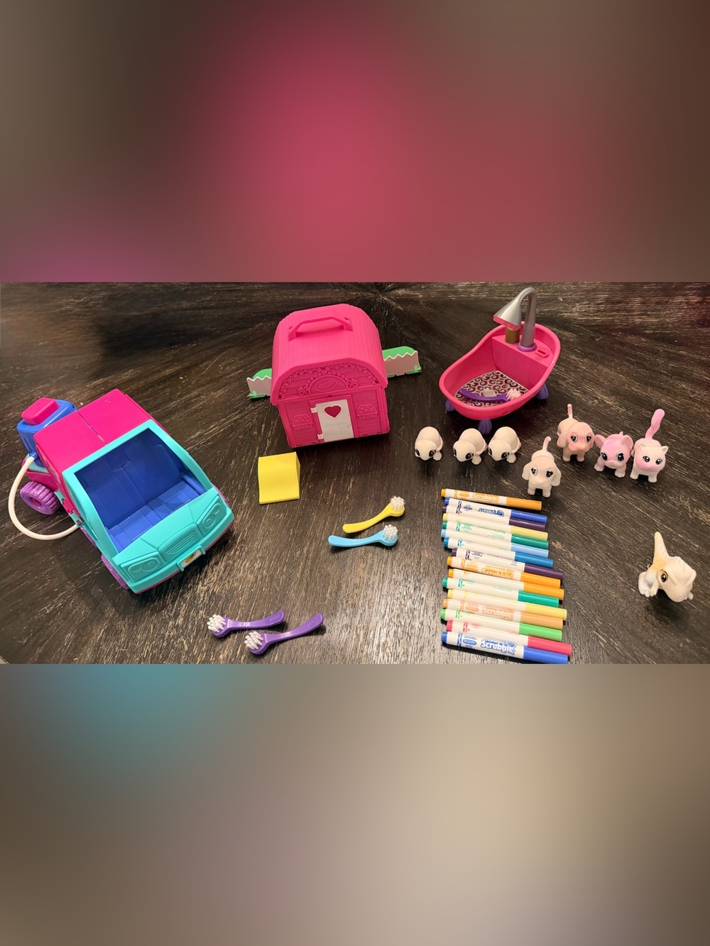 Pink Heart Playhouse Toy with Accessories